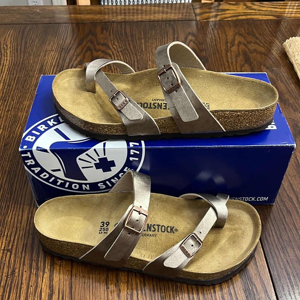New Birkenstock mayari graceful taupe size 8